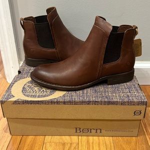 Born “Neah” Booties Women’s Size 7M